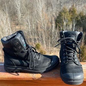 Palladium unisex boots